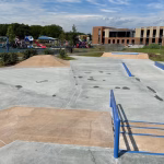 Short ramp, rail, four stair